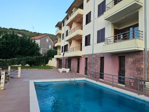 Prodaja, dvosoban stan, 58m², Kamenari, Herceg Novi - image 1