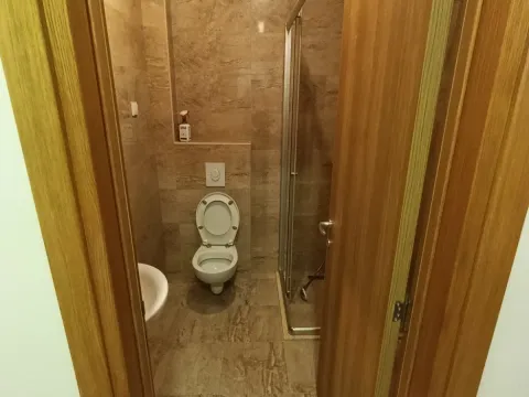 Prodaja, jednosoban stan, 43m², Blok 6, Podgorica - image 9