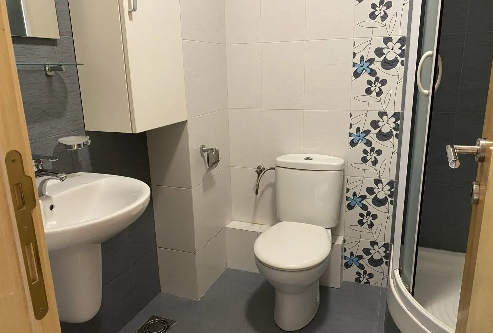 Rent, one bedroom apartment, 45m², Stari Aerodrom, Podgorica