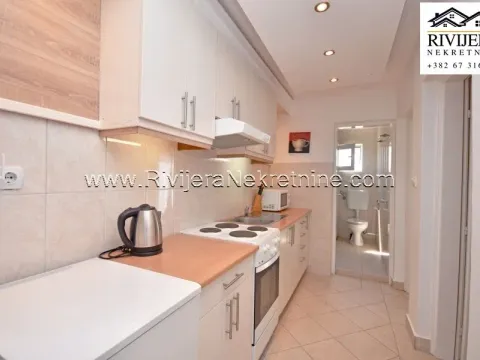 Prodaja, kuća, 213m², Žvinje, Herceg Novi - image 2