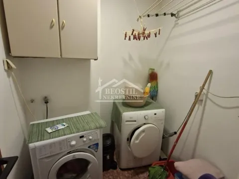 Prodaja, trosoban stan, 74m², Savski Venac, Beograd - image 11