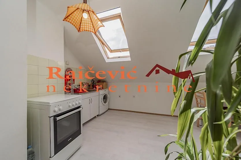 Prodaja, trosoban stan, 96m², Savski Venac, Beograd