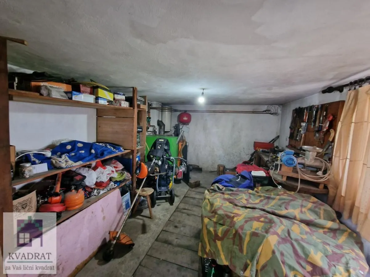 Prodaja, kuća, 219m², Centar, Ub