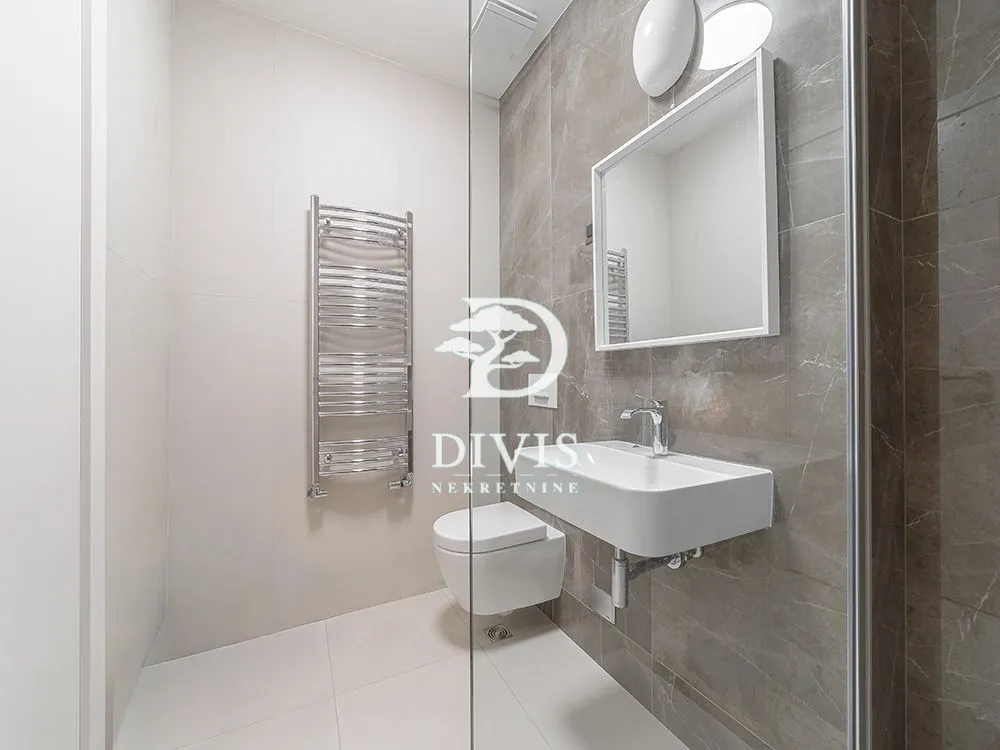 Prodaja, trosoban stan, 78m², Stari Grad, Beograd