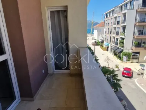 Izdavanje, stan, 62m², Tivat, Crna Gora - image 4