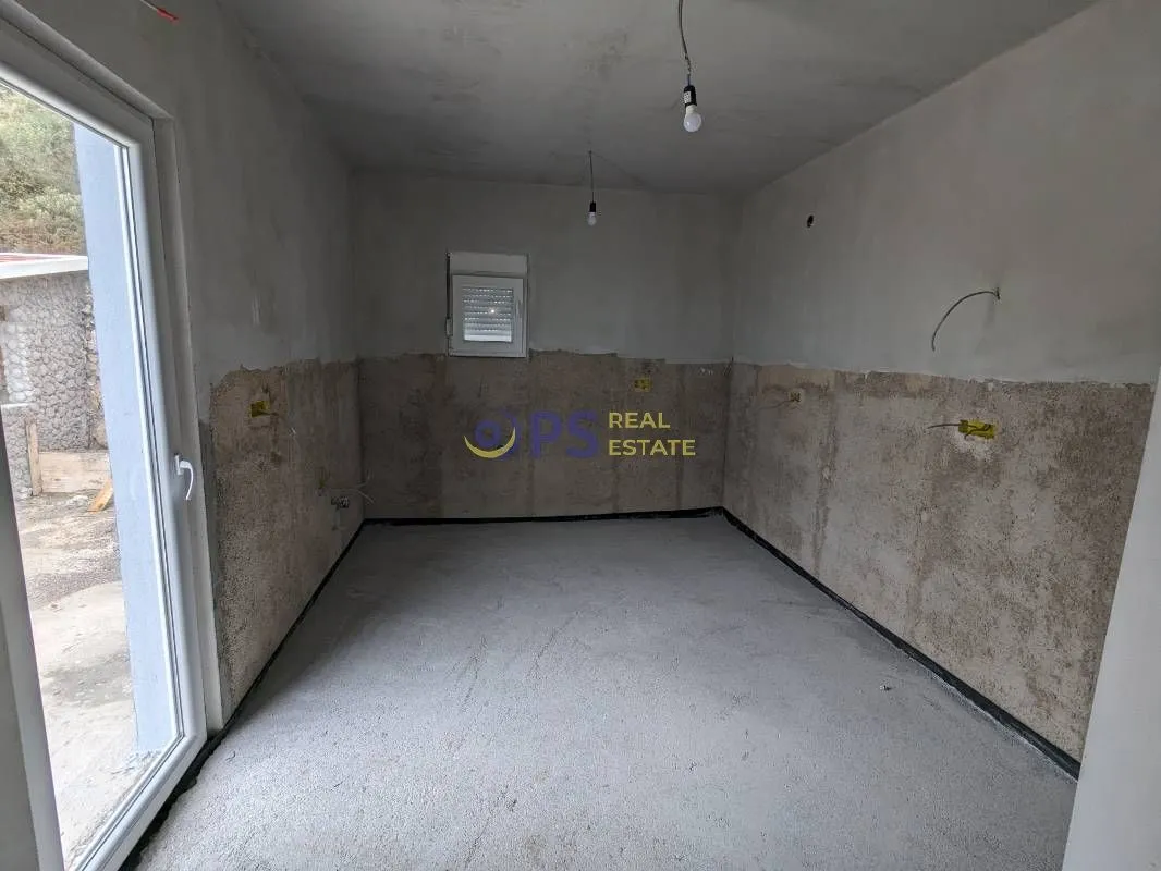 Sale, house, 120m², Bar, Crna Gora