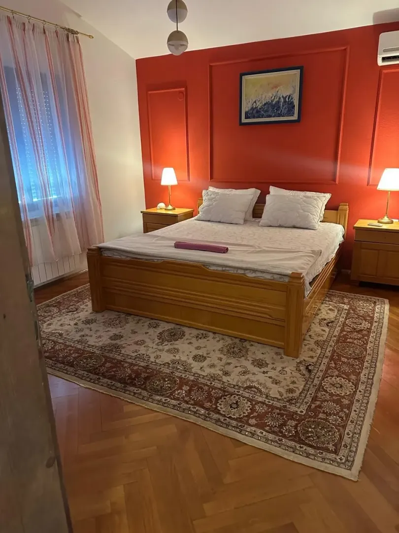 Rent, one bedroom apartment, 70m², Centar, Bar