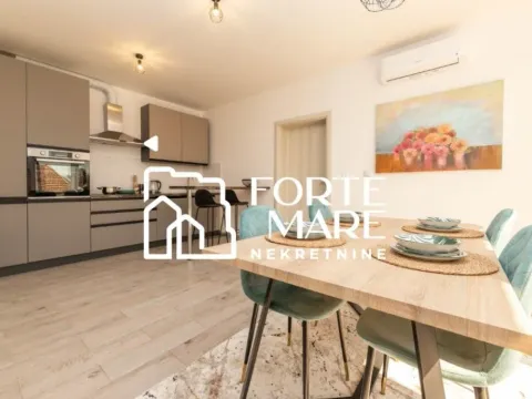 Sale, two bedroom apartment, 70m², Đenovići, Herceg Novi - image 10