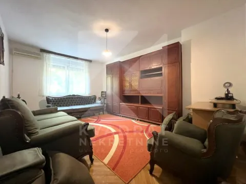 Rent, two bedroom apartment, 70m², Centar, Podgorica - image 10