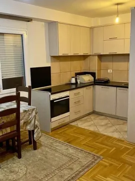 Izdavanje, trosoban stan, 92m², Podgorica, Crna Gora - image 7