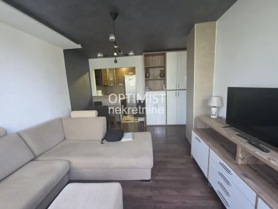 Sale, three bedroom apartment, 54m², Voždovac Sve Podlokacije, Beograd