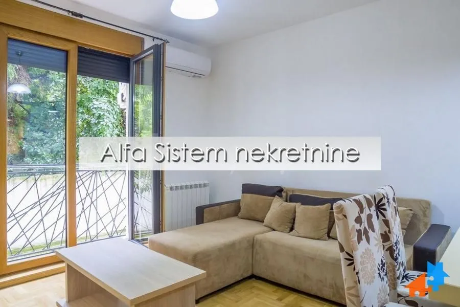 Izdavanje, dvosoban stan, 50m², Lekino Brdo, Voždovac Sve Podlokacije