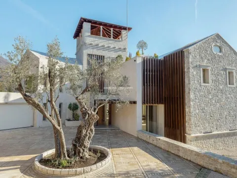 Sale, house, 1400m², Gornja Lastva, Tivat - image 4