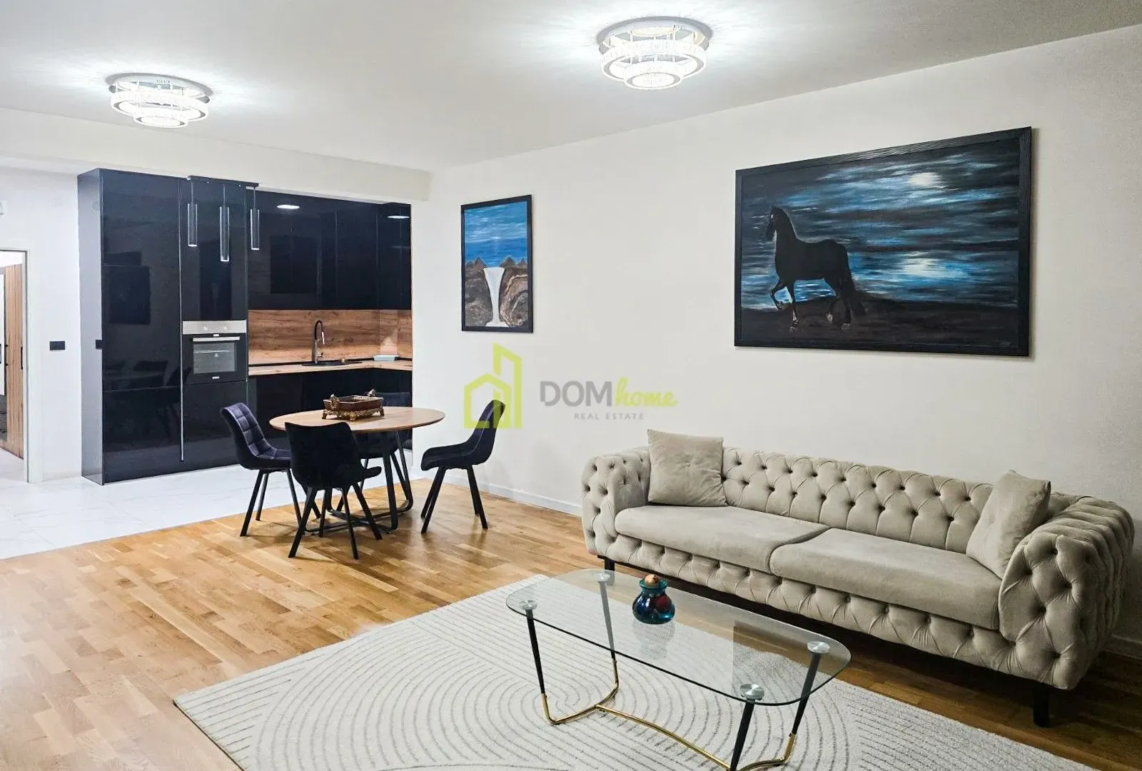 Izdavanje, dvosoban stan, 100m², Dalmatinska ulica, Podgorica