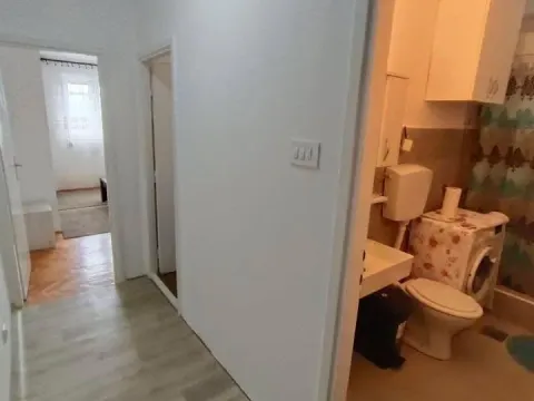 Rent, studio apartment, 30m², Preko Morače, Podgorica - image 10