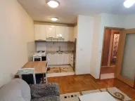 Izdavanje, dvosoban stan, 60m², Stari Aerodrom, Podgorica - image 3