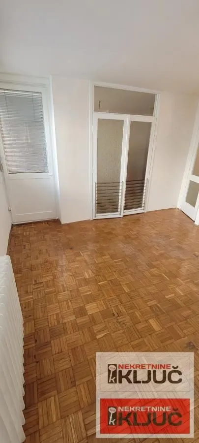 Izdavanje, dvosoban stan, 52m², Liman 3, Novi Sad Sve Podlokacije