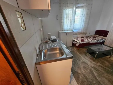 Rent, studio apartment, 20m², Bjeliši, Bar - image 2