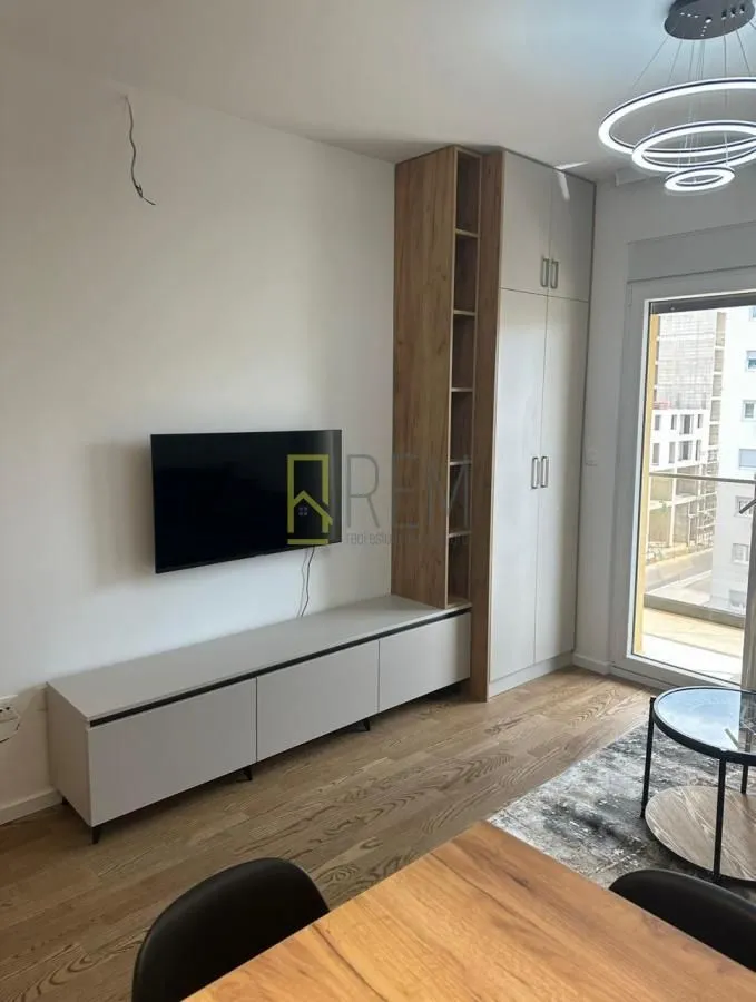 Prodaja, garsonjera, 26m², Pobrežje, Podgorica