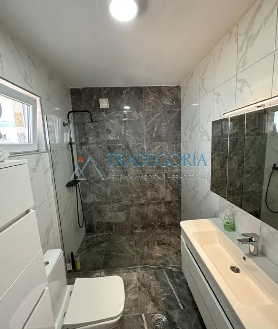 Prodaja, kuća, 170m², Dobra Voda, Bar