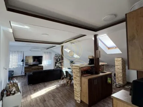 Izdavanje, trosoban stan, 115m², Palilula, Niš - image 2