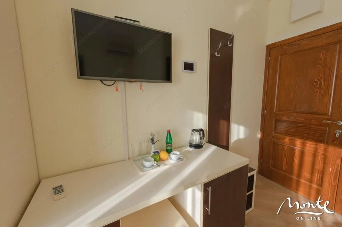 Sale, office space, 1100m², Kunje, Bar