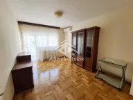 Izdavanje, trosoban stan, 78m², Vračar Hram, Vračar Sve Podlokacije - image 7