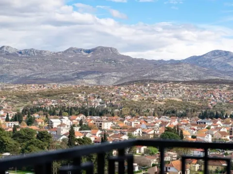 Zemljište in Gorica C