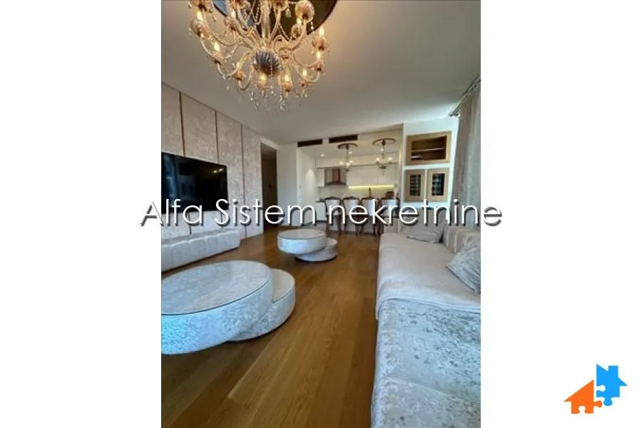 Rent, four bedroom apartment, 147m², Savski Venac, Beograd