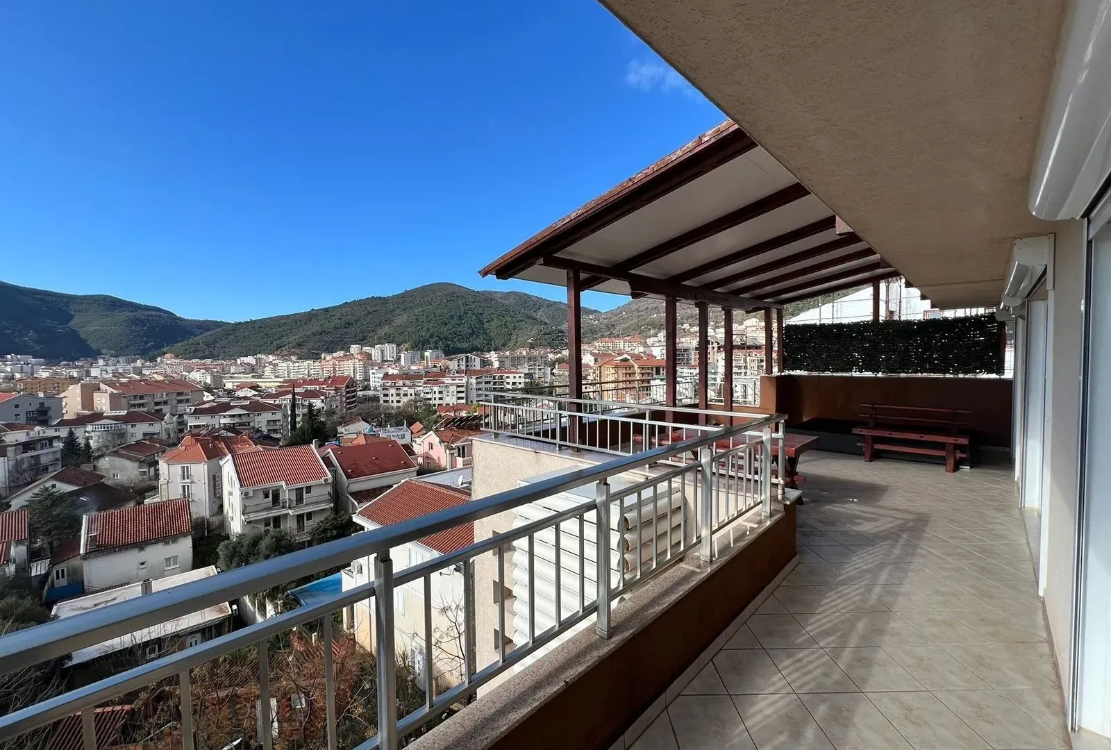Sale, apartment, 111m², Podkošljun, Budva