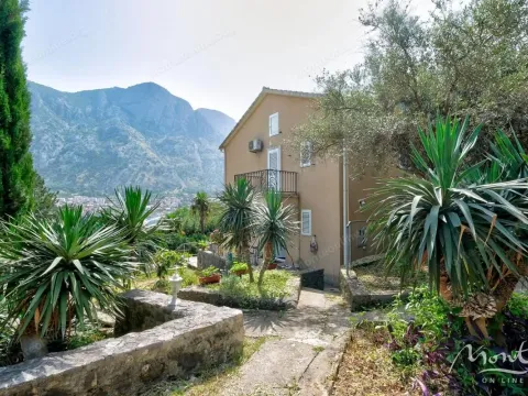 Sale, house, 174m², Muo, Kotor - image 39