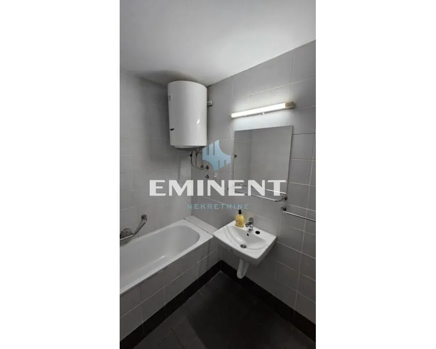 Sale, two bedroom apartment, 69m², Novi Beograd Sve Podlokacije, Beograd