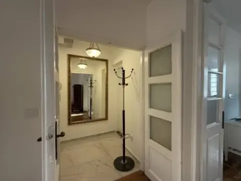 Rent, three bedroom apartment, 69m², Kalenić Pijaca, Vračar Sve Podlokacije - image 7