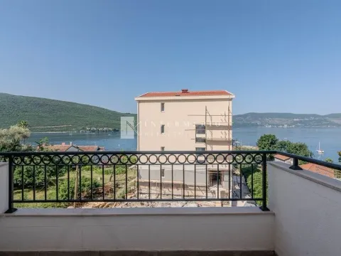 Prodaja, jednosoban stan, 45m², Kumbor, Herceg Novi - image 1