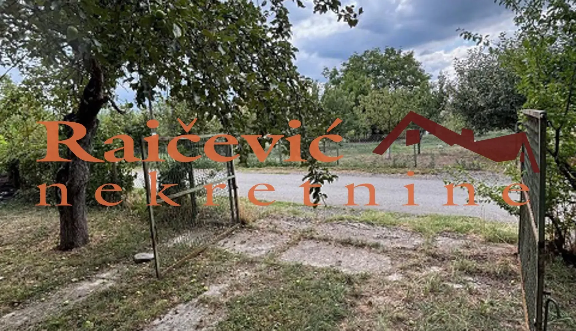 Sale, land lot, 2000m², Voždovac Sve Podlokacije, Beograd