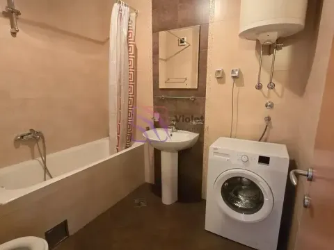 Prodaja, dvosoban stan, 64m², Stari Aerodrom, Podgorica - image 2