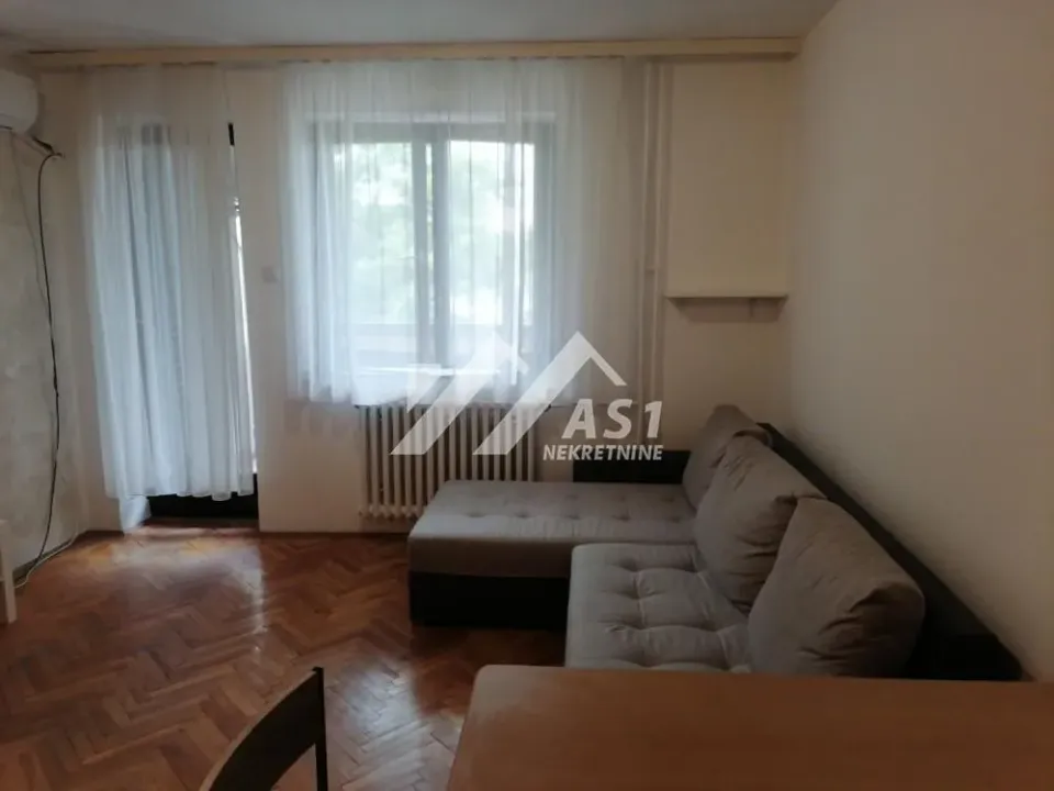 Rent, one bedroom apartment, 34m², Grbavica, Novi Sad Sve Podlokacije