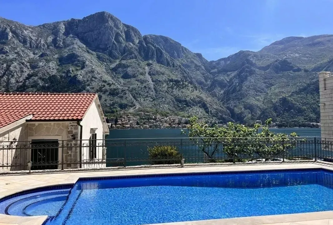 Prodaja, kuća, 85m², Kotor, Crna Gora