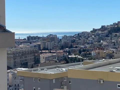 Rent, one bedroom apartment, 45m², Budva, Crna Gora - image 18