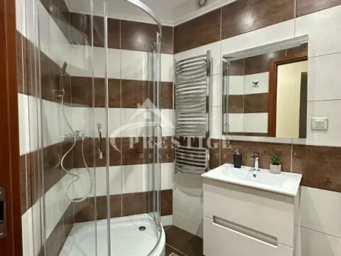 Izdavanje, jednosoban stan, 53m², Centar, Podgorica - image 10