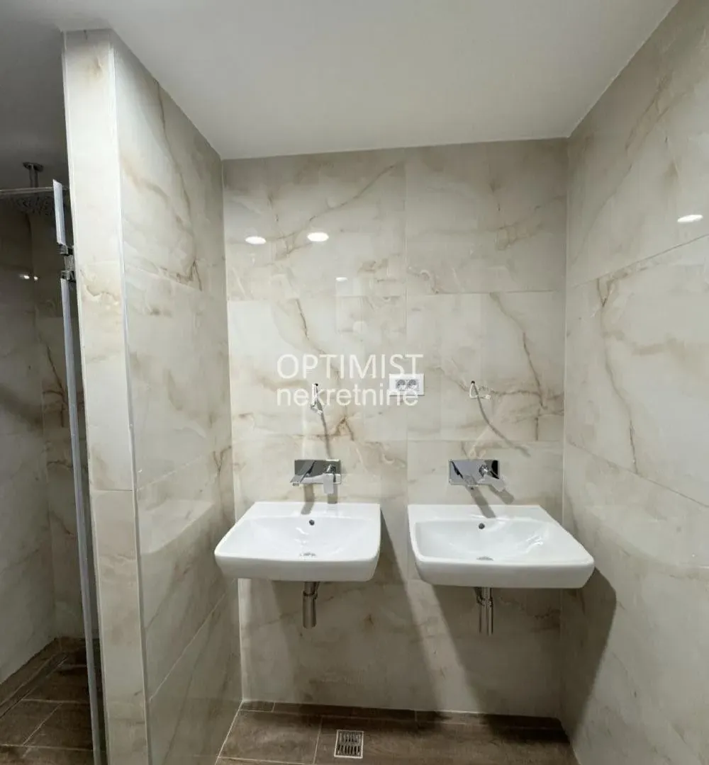 Sale, two bedroom apartment, 70m², Voždovac Sve Podlokacije, Beograd