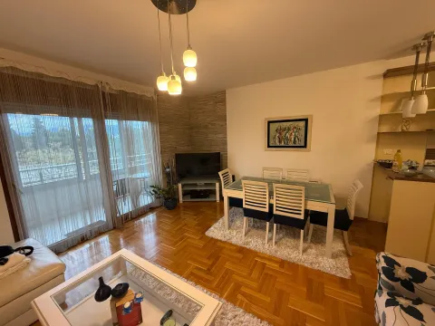 Prodaja, dvosoban stan, 69m², Pobrežje, Podgorica - image 2