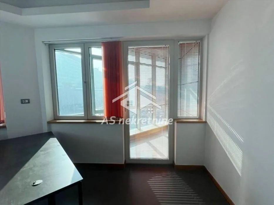 Rent, office space, 198m², Novi Beograd Sve Podlokacije, Beograd