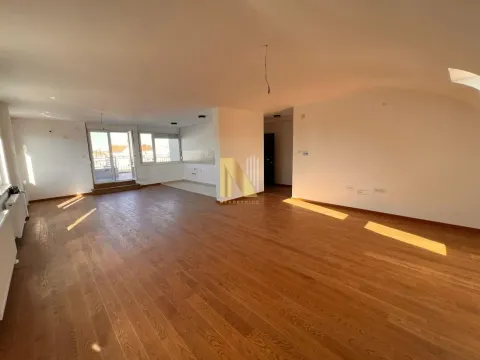Prodaja, stan, 207m², Telep, Novi Sad Sve Podlokacije - image 7