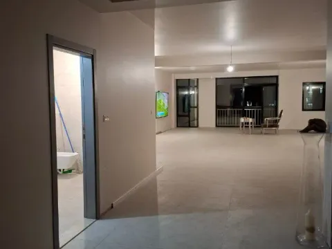 Prodaja, dvosoban stan, 127m², Centar, Podgorica - image 2