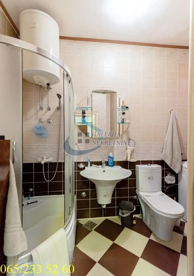 Prodaja, dvosoban stan, 59m², Stari Grad, Beograd
