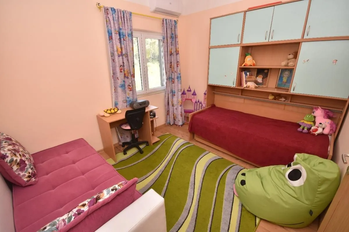 Prodaja, trosoban stan, 120m², Đenovići, Herceg Novi