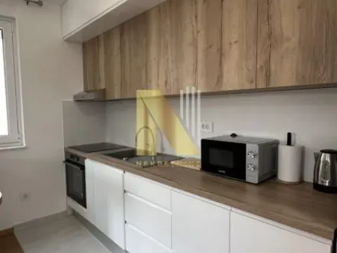 Izdavanje, jednosoban stan, 45m², Bulevar Oslobodjenja, Novi Sad Sve Podlokacije - image 5