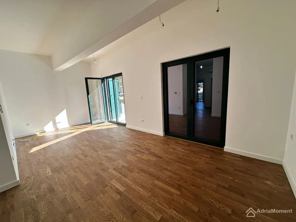 Prodaja, dvosoban stan, 78m², Marići, Tivat