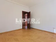 Izdavanje, četvorosoban stan, 140m², Savski Venac, Beograd - image 3